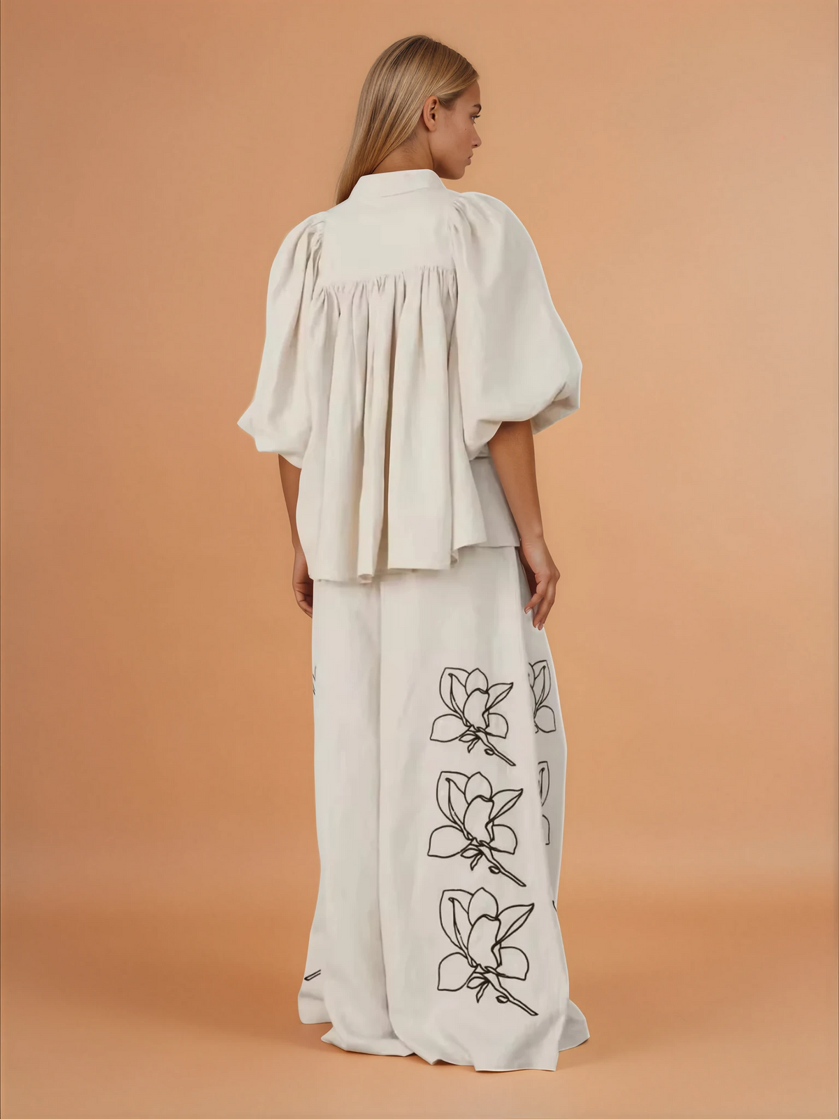 Sue Embroidered Beige Top