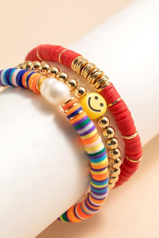 Smiley Face Pearl Bracelet Set